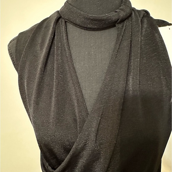 🆕 Zara Flowing Crossover Sleeveless Black Too Size S - Picture 4 of 12